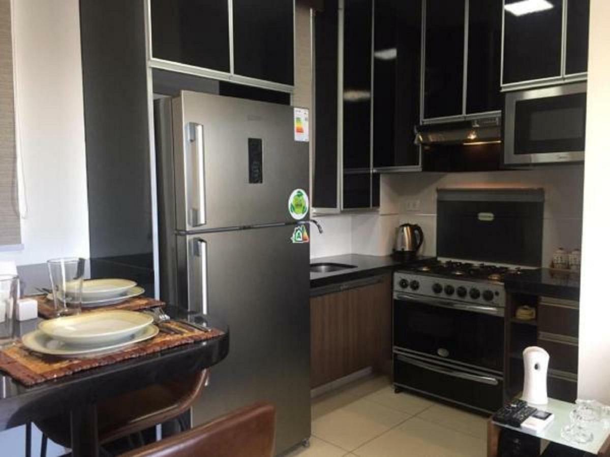 Hermoso y Único Apartamento Moderno, en pleno centro de Santa Cruz, con Netflix Wi-Fi de 60 MB, Estacionamiento Gratis y AC en todos los ambientes Santa Cruz de La Sierra Exterior foto