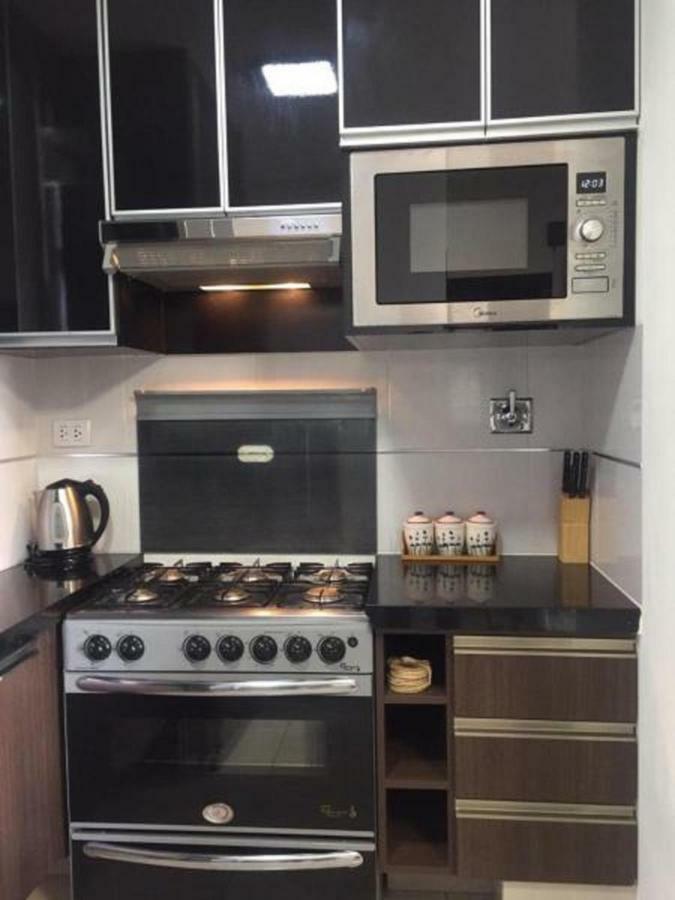 Hermoso y Único Apartamento Moderno, en pleno centro de Santa Cruz, con Netflix Wi-Fi de 60 MB, Estacionamiento Gratis y AC en todos los ambientes Santa Cruz de La Sierra Exterior foto